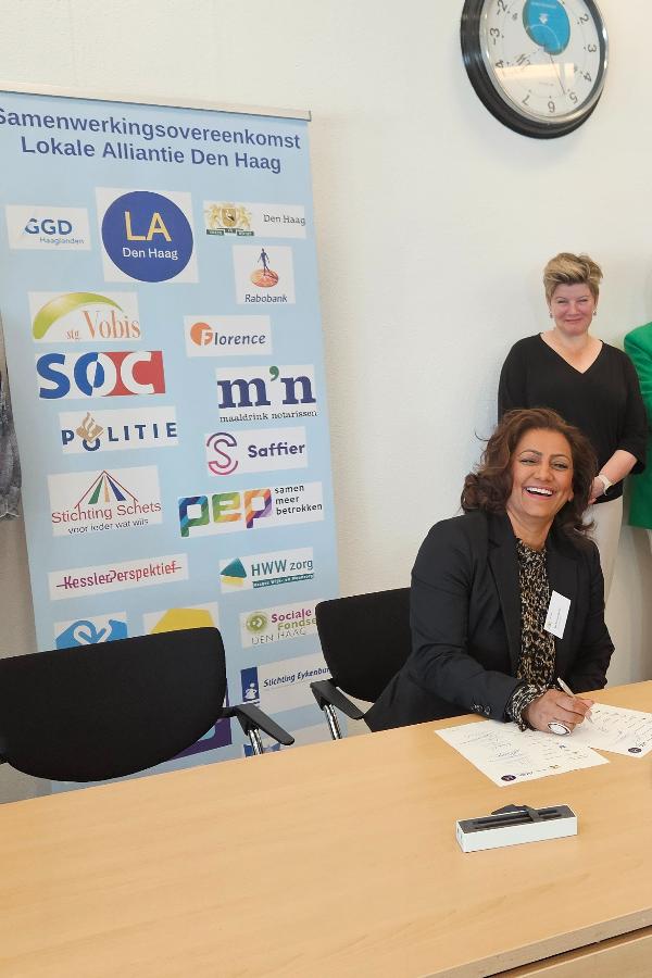De Lokale Alliantie Haaglanden, waar ook Stichting Vobis nu onderdeel van is, sinds de ondertekening op 17 juni 2024, is gericht op de bestrijding van ouderenmishandeling.
